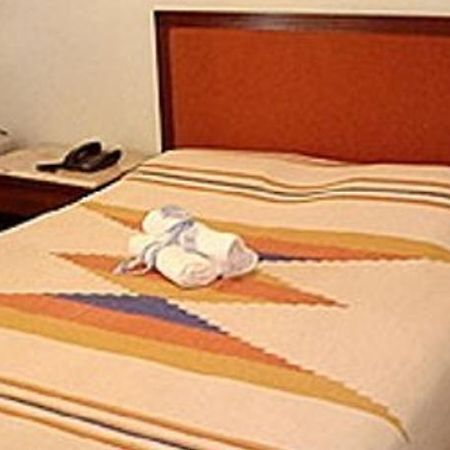 Hotel Colonial Конгоньяс Номер фото